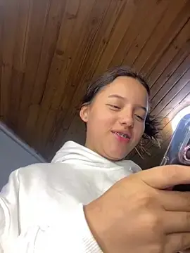 Stripchat Live Sex Cam of Sofia18_pinkk