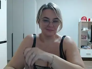 Stripchat Free Porn Cam of EleanoraDream