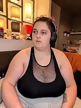 Stripchat Live Sex Cam of LadyRochester