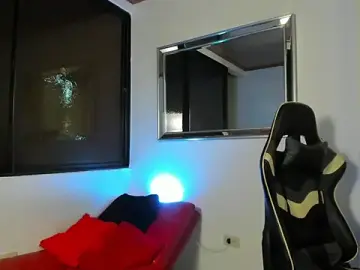 Stripchat Nude Webcam of julian_wallace