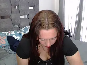 Stripchat Sex Cam of sara_hott_1