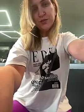Stripchat Nude Webcam of Bia_sexynovaes