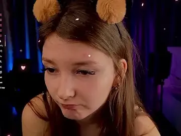 Stripchat Free Porn Cam of DongMolt