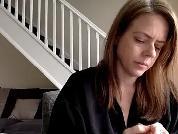 Stripchat Sex Chat of ElizabethArden42-