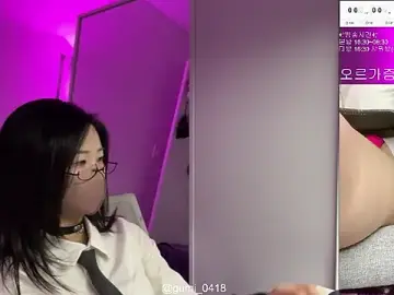 Stripchat Best live sex cam show of gumi_0418