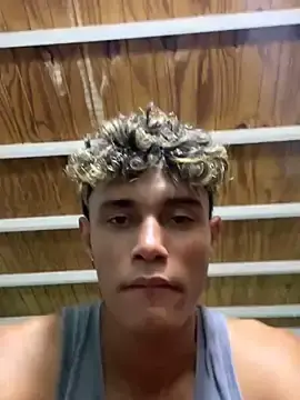 Stripchat Sex Cam of meliodas_23cm