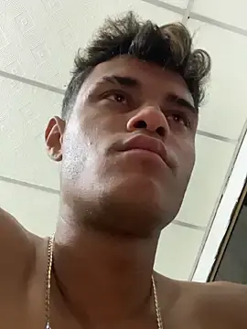 Stripchat Free Live Porn of meliodas_23cm