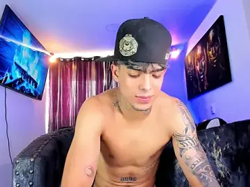 Stripchat Sex Chat of miguel_aguirre_