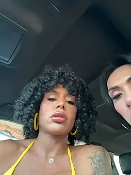 Stripchat Live Sex Cam of HOT_LADY_777