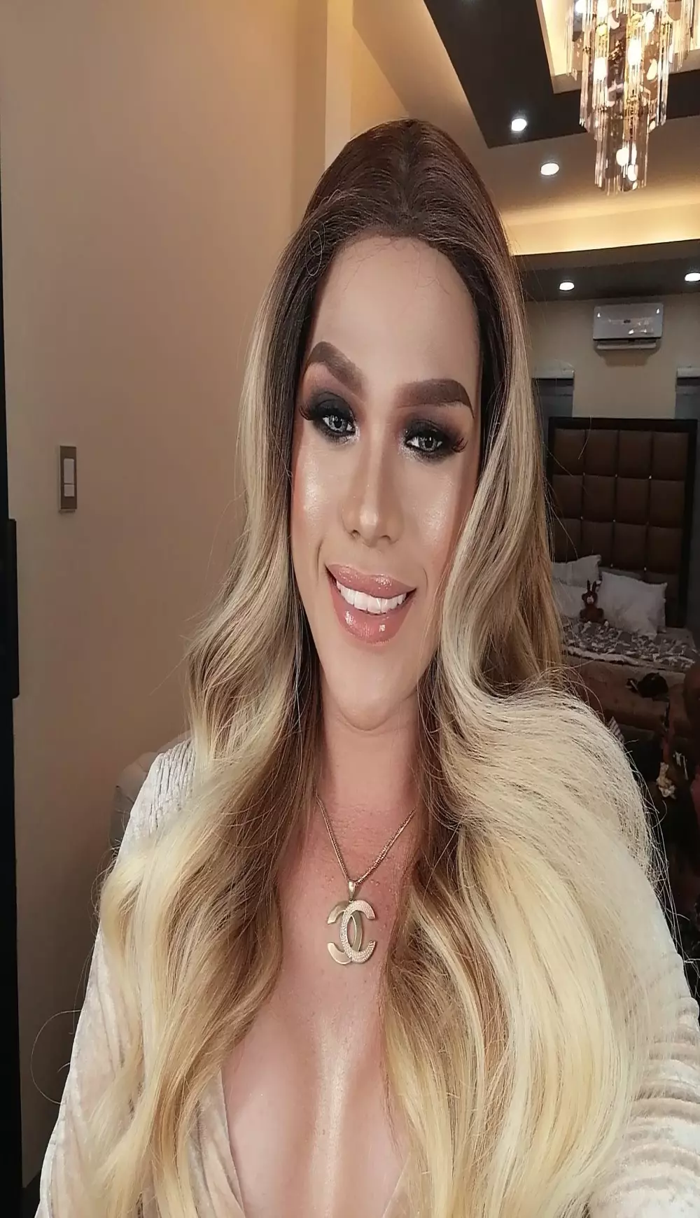 UrtopshemalegoddessAliyah