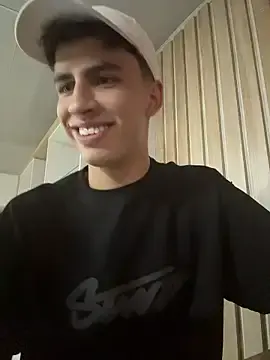 Stripchat Nude Webcam of AdrianRinaldi