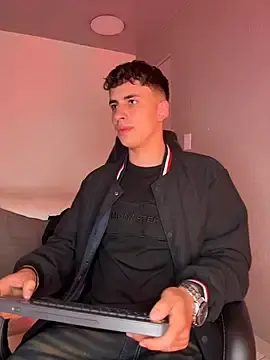 Stripchat Sex Chat of AdrianRinaldi