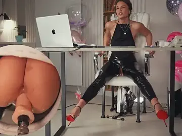 Stripchat Watch Live Sex Cams of art_porno