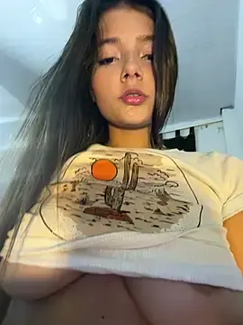 Stripchat Private Sex Chat of EmmiiGlow