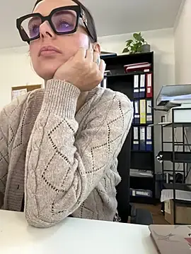 Stripchat Adult Webcams of Hii_Lolla