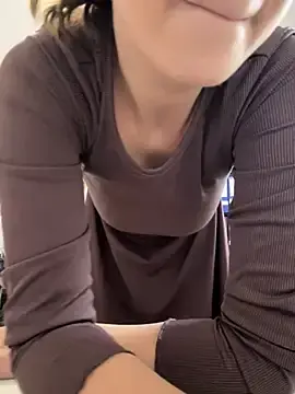 Stripchat Live Sex of Hii_Lolla