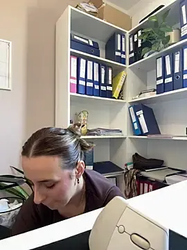 Stripchat Nude Webcam of Hii_Lolla