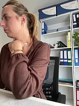 Stripchat Live Porn of Hii_Lolla