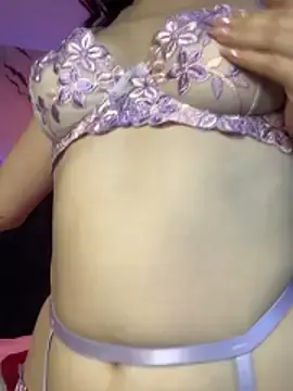 Stripchat Live Sex Cam of SsexCouplee