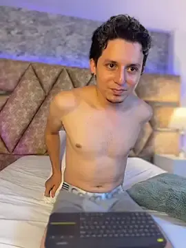 Stripchat Free Live Porn of SsexCouplee