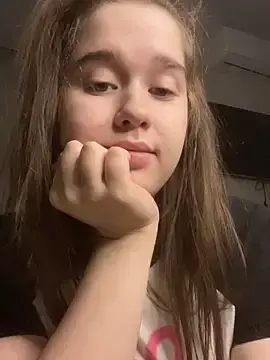 Stripchat Adult Webcam of HornyGirlH