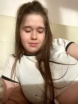 Stripchat Live Sex Cam of HornyGirlH