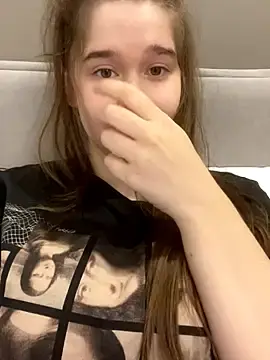 Stripchat Live Porn of HornyGirlH