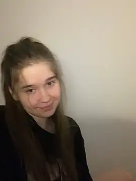 Stripchat Live Sex of HornyGirlH