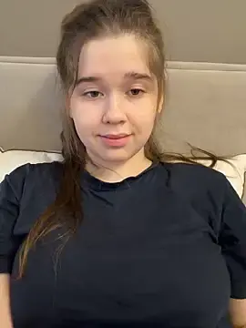 Stripchat Live Sex Cam of HornyGirlH