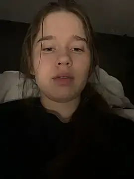 Stripchat Live Sex Cam of HornyGirlH