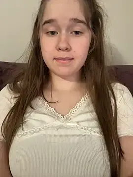 Stripchat Live Sex of HornyGirlH