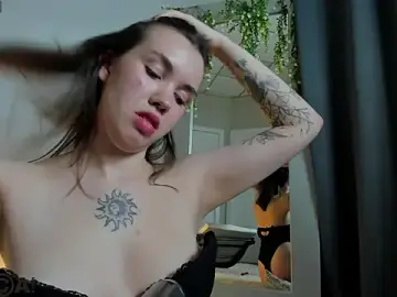 Stripchat Adult Webcam of Sinful-Kittyyy