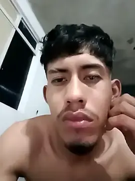 Stripchat Live Sex of TuPaPicarteRico