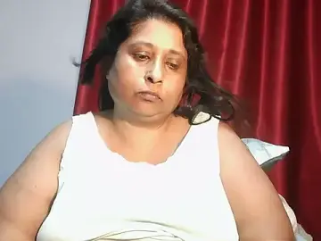 Stripchat Free Porn Cam of raniofsex02