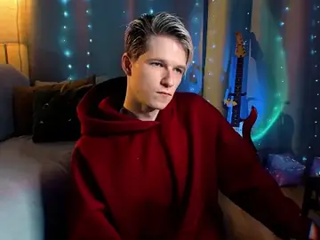 Stripchat Free Porn Cam of Breston_Sweet