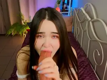 Stripchat Sex Cam of KateBleare