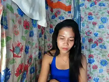Stripchat Live Sex Cam of PinaySkinnyGirl