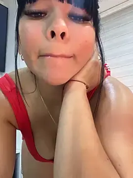 Stripchat Live Sex Cam of BrendaCrean