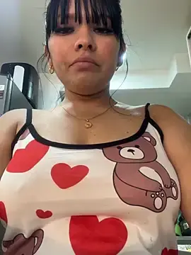 Stripchat Sex Cam of BrendaCrean