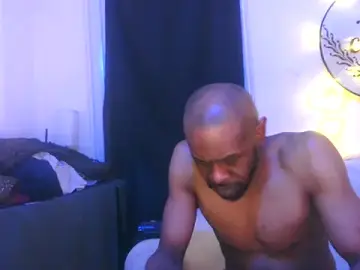 Stripchat Best live sex cam show of CuzzyB69