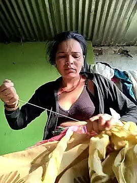 Stripchat Nude Webcam of Hot_Kajal5