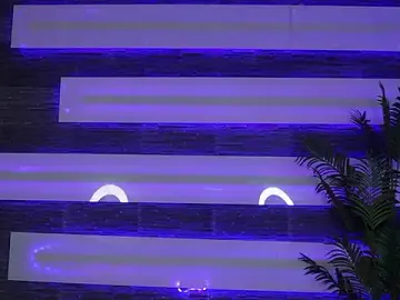 Stripchat Adult Video Chat of HottieLillyXXX