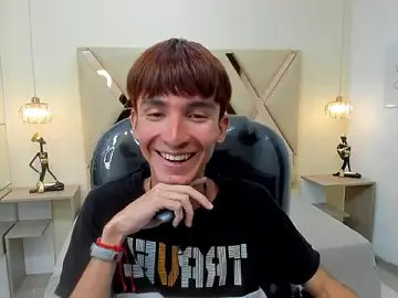 Stripchat Live Sex of Jake_evans