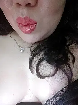 Stripchat Live Sex of Julyy08