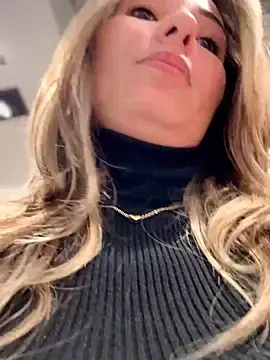 Stripchat Live Sex of Wonder_Kari