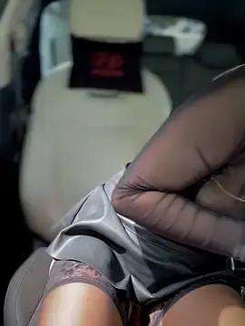 Stripchat Adult Video Chat of Wonder_Kari