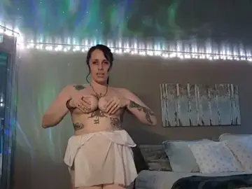 Stripchat Sex Cam of mavismable