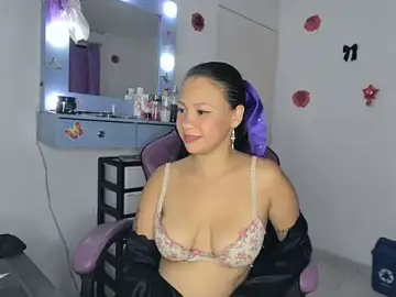 Stripchat Live Sex of soffy_rosses