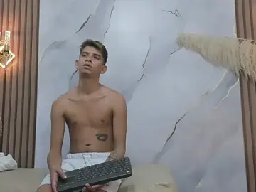 Stripchat Live Sex Cam of Ethanhot_os