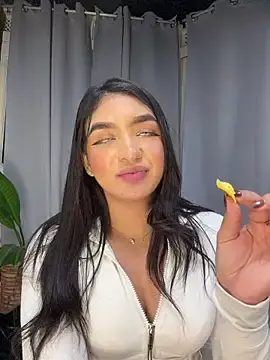 Stripchat Nude Webcam of jenn_fit